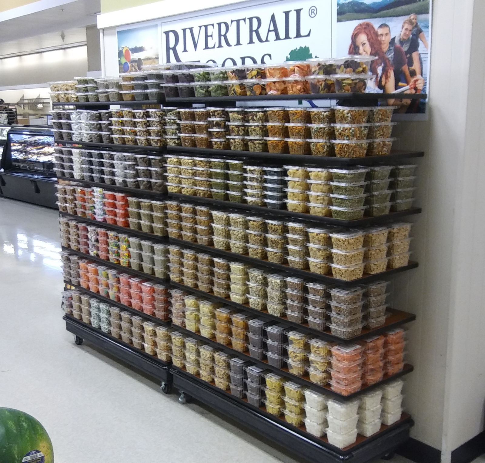 Rivertrail Tub Wall Display
