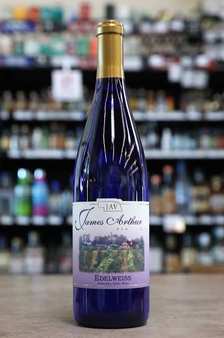 Semi-Sweet White Wine